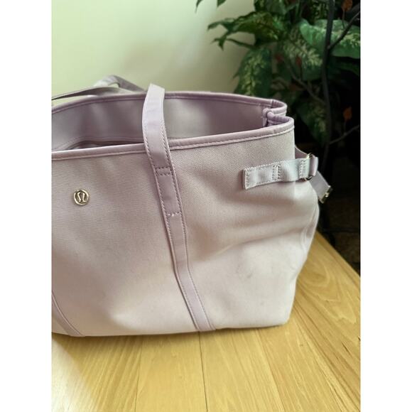 Lululemon Light Purple Tote Bag - Picture 2 of 8